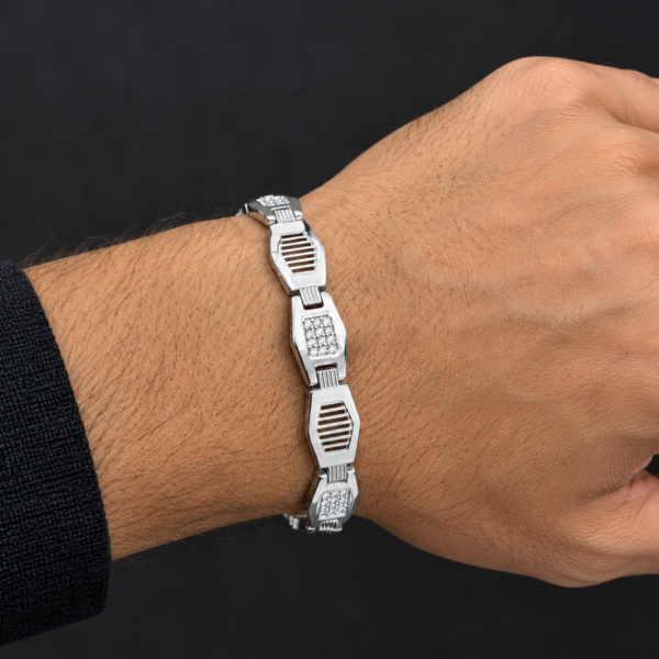 Regal Edge Men’s Bracelet